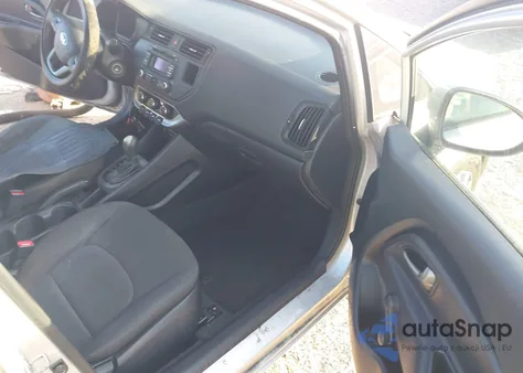 2013 Kia Rio Lx z USA, uszkodzony, nr VIN KNADM4A33D6305871